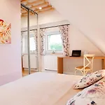Stilvolles Haus Ganz Nah Am * Unieście